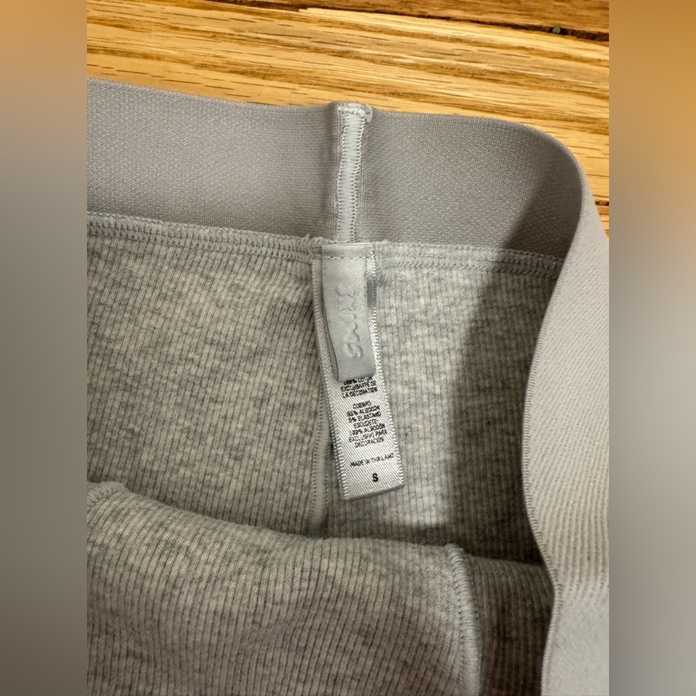 Skims Cotton Rib Boxer - Picture 12 of 12